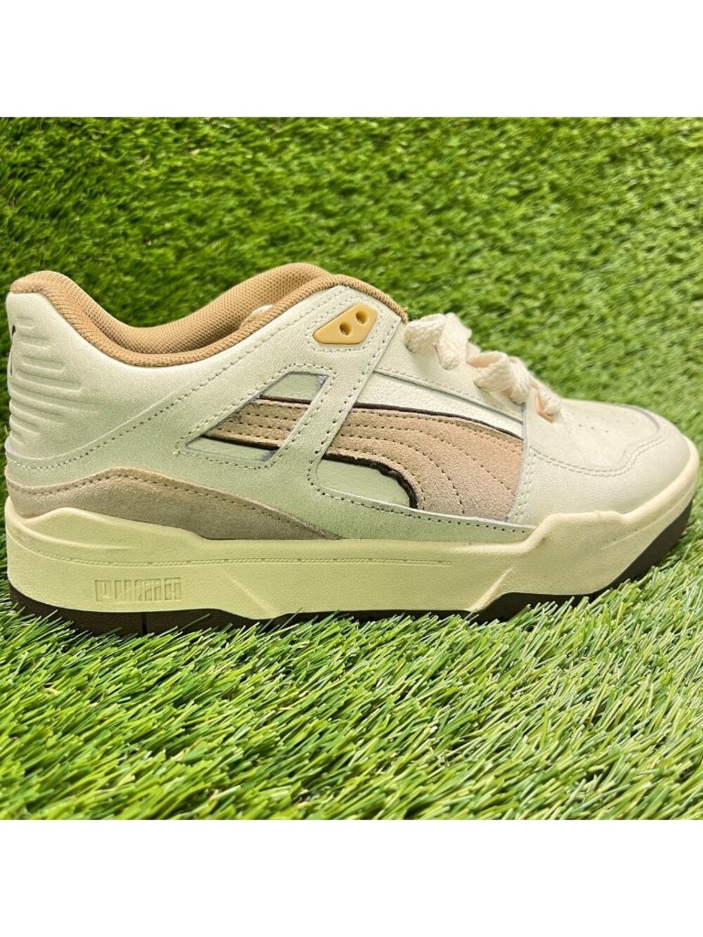 Puma Slipstream Boys Size 5.5Y Beige Athletic Running Leather Shoes Sneakers